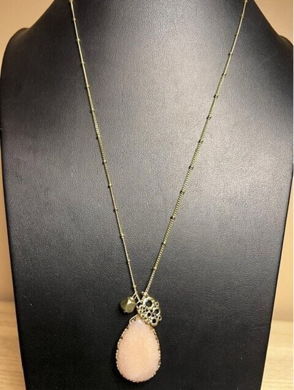 B7039 Talbots Long Pendant Necklace 20-22" Pink Stone Gold Tone Filigree